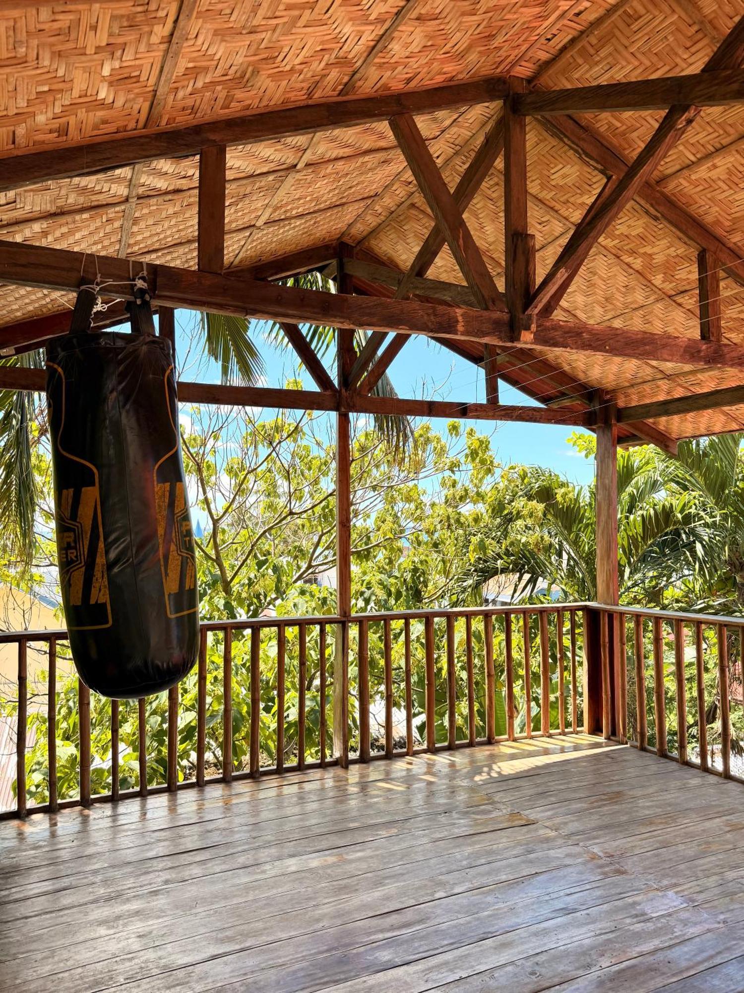 Villa-Atlas Guest House Малапаскуа Айлънд Екстериор снимка